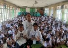 Cegah-Penyalahgunaan-Narkoba-Sejak-Dini,-Satresnarkoba-Polres-Sumba-Timur-Berikan-Penyuluhan-kepada-Pelajar