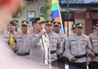 Apel-Jam-Pimpinan-Terakhir,-Kapolres-Sumba-Timur-Titip-Pesan-Jaga-Kekompakan-dan-Semangat-JAYA