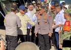 Presiden-Prabowo-Cek-Dapur-Lapangan-Polri-dan-Water-Treatment-di-Posko-Pengungsian-Danga