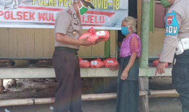 3-Desa-di-Kecamatan-Wula-Waijelu-Dapat-Bansos-Polri