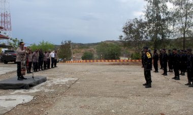 Kunjungi-Mako-Brimob-Sumba-Timur,-Wakapolda-NTT-:-Tunjukan-Bahwa-Kita-Pasukan-yang-Dicintai-Masyarakat