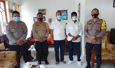 Pamatwil-Sumba-Timur-dan-Kapolres-Sambangi-Tempat-Kediaman-Paslon-Bupati-Paket-SEHATI