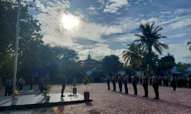 76-Anggota-Polres-Sumba-Timur-Dapat-Kenaikan-Pangkat-Setingkat-Lebih-Tinggi