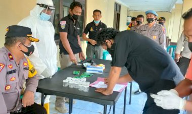 Puluhan-Anggota-Polres-Sumba-Timur-Tes-Urine-Mendadak,-Ini-Hasilnya