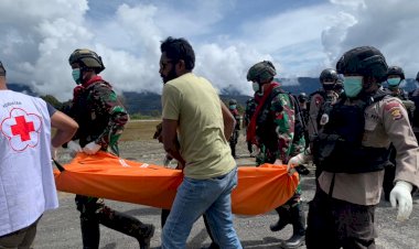 Ops-Damai-Cartenz-Berhasil-Evakuasi-8-Korban-Penembakan-KKB