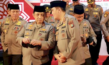 Wakapolri-Letakkan-Batu-Pertama-Pembangunan-Masjid-Al-Kostoeri