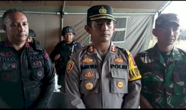 DUAR..!!!-Gemuruh-Ledakan-Bom-dalam-proses-pemusnahan-Bahan-Peledak--oleh-Kapolres-Sumba-Timur-dan-Unit-JIBOM-Polda-NTT