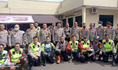 Distribusikan-Bantuan-untuk-Korban-Gempa-di-Daerah-Pelosok,-Polri-Gunakan-Motor-Trail