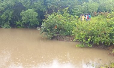 Sesosok-Mayat-Ditemukan-Tenggelam-di-Danau-Njarabara.