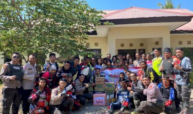 Trabas-Presisi-Polres-Sumba-Timur-Bersama-Comunitas-Trael-Waingapu-Sambangi-Panti-SLB-Kanatang-Bagikan-Bansos