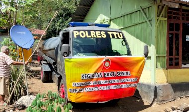 Kapolres-TTU-Lepas-Pendistribusian-Bantuan-Air-Bersih-ke-4-Desa