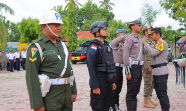 Sematkan-Pita-Operasi,-Kapolres-Sumba-Timur:-Tanda-Di-mulainya-Operasi-Lilin-Turangga-2023