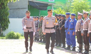 Persiapan-Pengamanan-Natal-Dan-Tahun-Baru,-Polres-Sumba-Timur-Laksanakan-Apel-Gelar-Pasukan