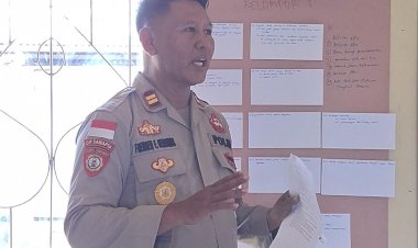 Kapolsek-Pandawai-Jadi-Narasumber-Workshop-Perlindungan-Perempuan-dan-Anak-di-Desa-Maubokul