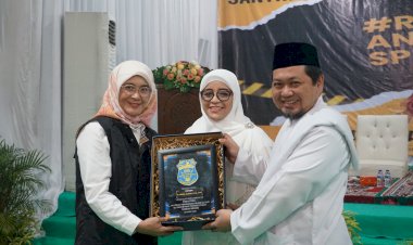 Polri-Gelar-“Rise-and-Speak”-Ngabuburit-Bersama-Santri-di-Bekasi:-Cegah-Kekerasan-dan-Perdagangan-Orang