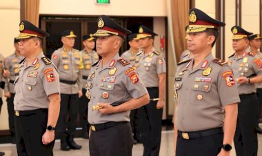 Kapolri-Pimpin-Korps-Raport-38-Pati-Polri-Termasuk-Dua-Jenderal-Bintang-Tiga