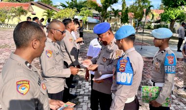 Si-Propam-Polres-Sumba-Timur-Gelar-Gaktiblin,-Tegakkan-Disiplin-dan-Tertib-Administrasi-Anggota