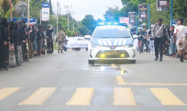 Polres-Sumba-Timur-Amankan-Pawai-Jalan-Kemenangan-Salib,-Ratusan-Personel-Diterjunkan