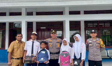 Dedikasi-Ipda-Ripal:-Perhatikan-Pendidikan-Anak-hingga-Fasilitasi-Warga-yang-Kesulitan-Mengurus-Administrasi