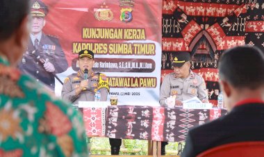 Kapolres-Sumba-Timur-Lakukan-Kunker-ke-Polsek-Matawai-Lapawu,-Tegaskan-Pentingnya-Sinergitas-Dukung-Ketahanan-Pangan-dan-Stabilitas-Keamanan