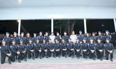 Lepas-Keberangkatan-Personel-Brimobda-NTT-BKO-ke-Polda-Metro-Jaya,-Kapolda-NTT:-Pulanglah-dengan-Selamat-dan-Penuh-Kebanggaan
