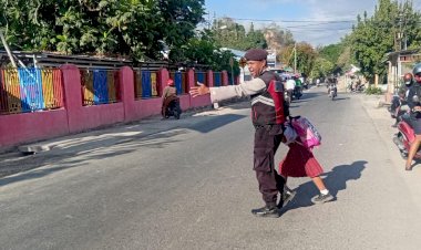 Sat-Samapta-Turun-ke-Jalan:-Wujud-Nyata-Pelayanan-Pagi-Hari-untuk-Masyarakat-Sumba-Timur