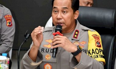 Kapolda-NTT-Tekankan-Transparansi-dan-Pengabdian-dalam-Konferensi-Pers-Akhir-Tahun-2025