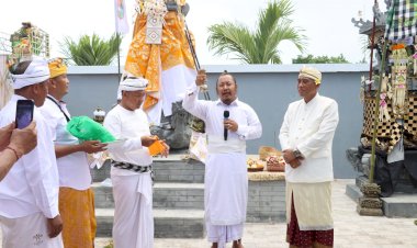 Kapolres-Sumba-Timur-Resmikan-Pura-Buana-Wisaka-Karinding