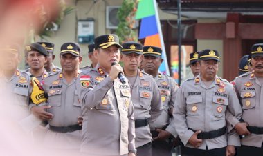 Apel-Jam-Pimpinan-Terakhir,-Kapolres-Sumba-Timur-Titip-Pesan-Jaga-Kekompakan-dan-Semangat-JAYA
