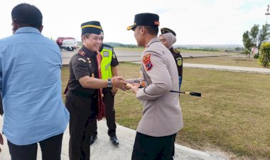 Kapolres-Sumba-Timur-Hadiri-Kunjungan-Kerja-Kajati-NTT,-Perkuat-Sinergi-Antarlembaga