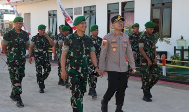 Perkuat-Sinergitas-TNI-Polri,-Kapolres-Sumba-Timur-Silaturahmi-ke-Batalyon-TP-876-Palatana