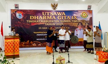 Utsawa-Dharma-Gita-Ke-IX-Resmi-Dibuka,-Kapolres-Sumba-Timur-Tekankan-Harmoni-dalam-Keberagaman