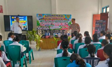 Melalui-Sosialisasi-P4GN,-Polres-Sumba-Timur-Ajak-Pelajar-SMP-Katolik-Andaluri-Wujudkan-Sekolah-Bebas-Narkoba