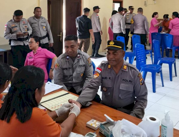 Polres Sumba Timur Gelar Pemeriksaan Kesehatan Gratis untuk Personel dan Keluarga