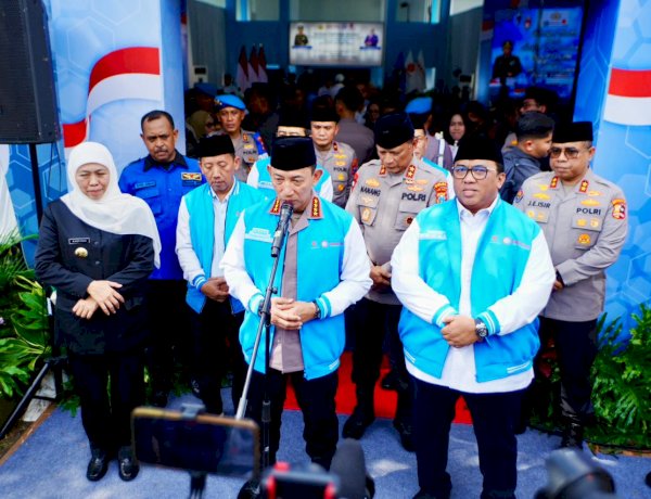 Silaturahmi Ramadhan Bareng KSPSI di Jatim, Kapolri Ajak Buruh Bersatu Dukung Upaya Perdamaian Presiden