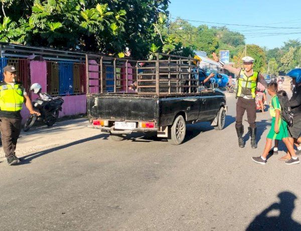Satlantas Polres Sumba Timur Laksanakan Gatur Pagi, Wujudkan Kamseltibcarlantas di Waingapu