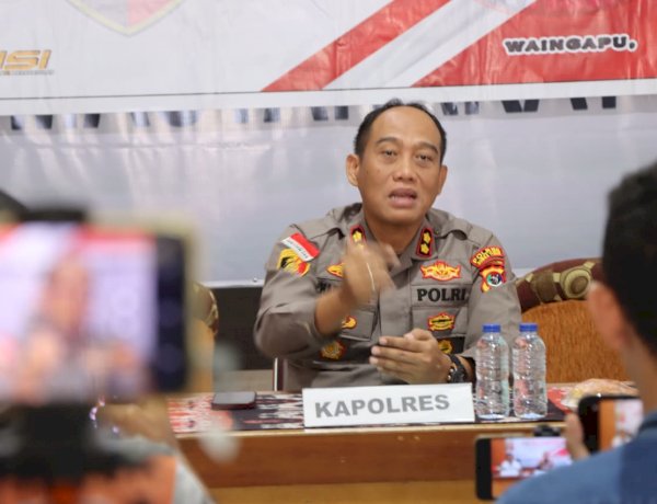 Polres Sumba Timur Tetapkan Tiga Tersangka Kasus Penambangan Emas Ilegal di Kawasan Hutan Lindung Matalawa