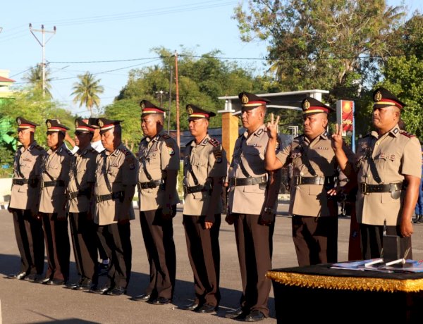 Rotasi Jabatan, Kapolres Sumba Timur Pimpin Upacara Pelantikan dan Sertijab Sejumlah Pejabat