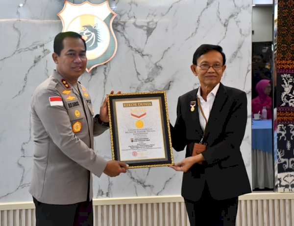 Polda NTT Torehkan Rekor MURI Dunia, Pelopor Terapi Kesehatan Mental bagi Anggota dan Masyarakat