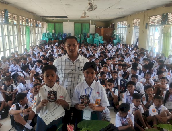 Cegah Penyalahgunaan Narkoba Sejak Dini, Satresnarkoba Polres Sumba Timur Berikan Penyuluhan kepada Pelajar