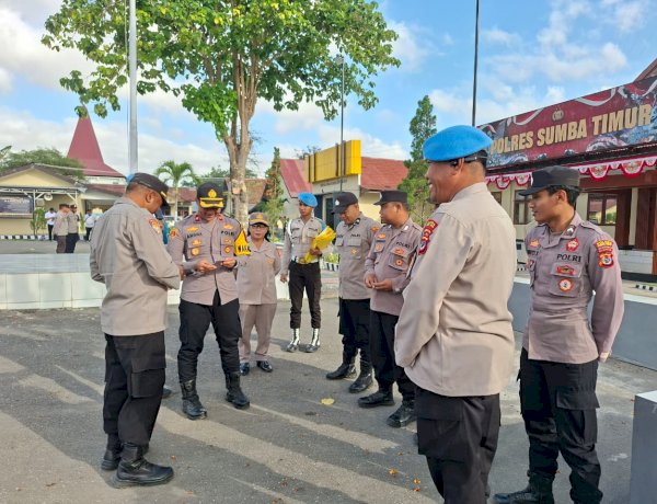 Propam Polres Sumba Timur Gelar Gaktiblin, Wakapolres Tekankan Pentingnya Disiplin Personel
