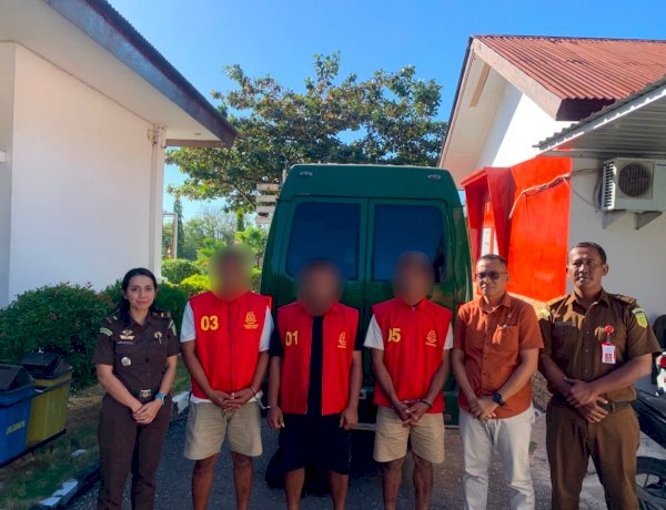 Berkas Perkara Dinyatakan Lengkap, Polres Sumba Timur Serahkan Tersangka dan Barang Bukti Kasus PETI ke Kejaksaan Negeri Waingapu