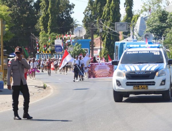 Pastikan Karnaval HUT ke-81 RI Berjalan Aman dan Lancar, Polres Sumba Timur Kerahkan Ratusan Personel