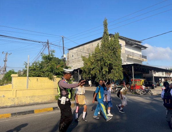 Hadir di Tengah Masyarakat, Satlantas Polres Sumba Timur Jaga Keamanan Pengguna Jalan