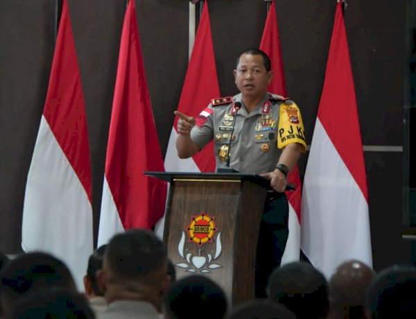 Kapolda NTT Irjen Pol. Reza Arief Dewanto Tekankan Brimob Harus Siap Jadi First Responder, Hadir Memberi Solusi bagi Masyarakat
