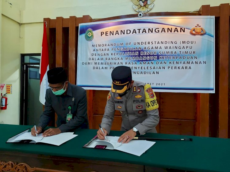 Menuju Zona Intregitas Terpadu, Polres Sumba Timur Teken MOU Dengan Pengadilan Agama Sumba Timur