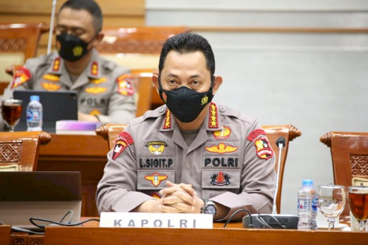Kapolri Jenderal Listyo Sigit Prabowo melakukan rapat dengar pendapat (RDP)