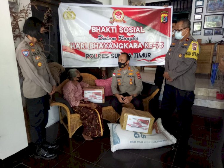 Selain Baksos, Polres Sumba Timur Juga Anjangsana Kepada Warakawuri