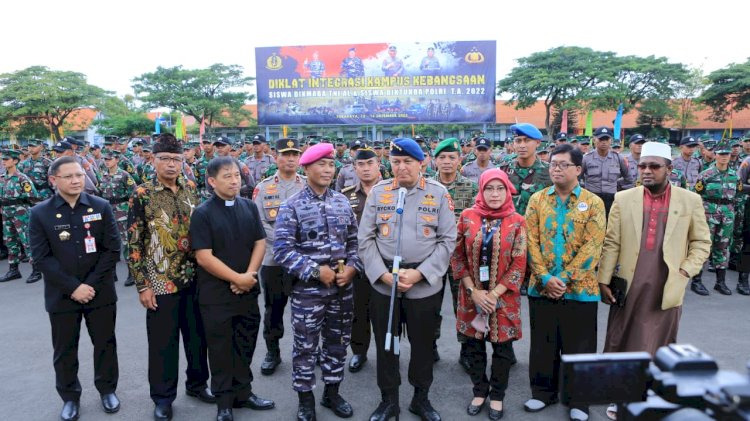 Kalemdiklat Polri Hadiri Penutupan Diklat Integrasi Kampus Kebangsaan TNI dan Polri TA 2022