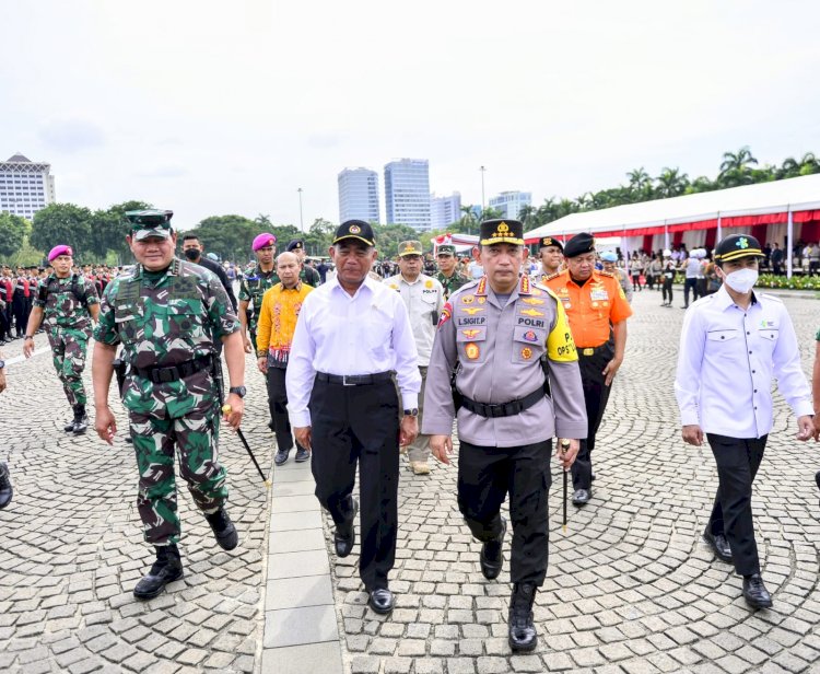 Apel Gelar Pasukan, Kapolri Pastikan Seluruh Pihak Siap Amankan Nataru